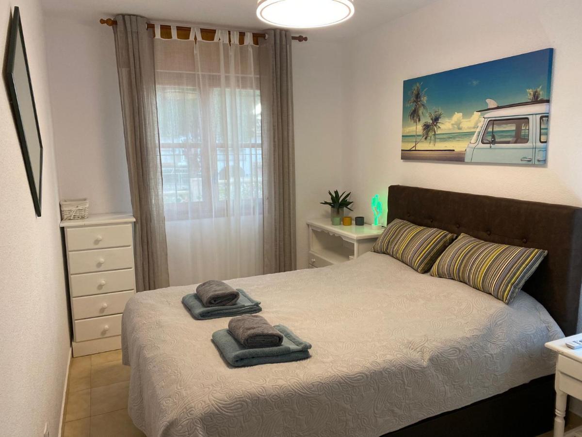 Apartament Casa Del Gato Rojo , Communal Swimming Pool , Terrace With Barbecue Торевиеха Екстериор снимка