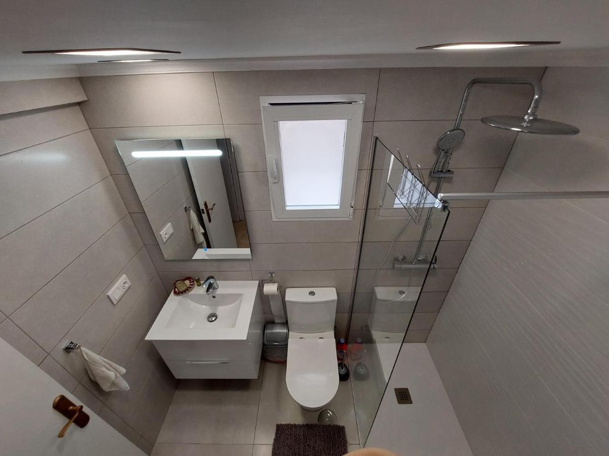 Apartament Casa Del Gato Rojo , Communal Swimming Pool , Terrace With Barbecue Торевиеха Екстериор снимка