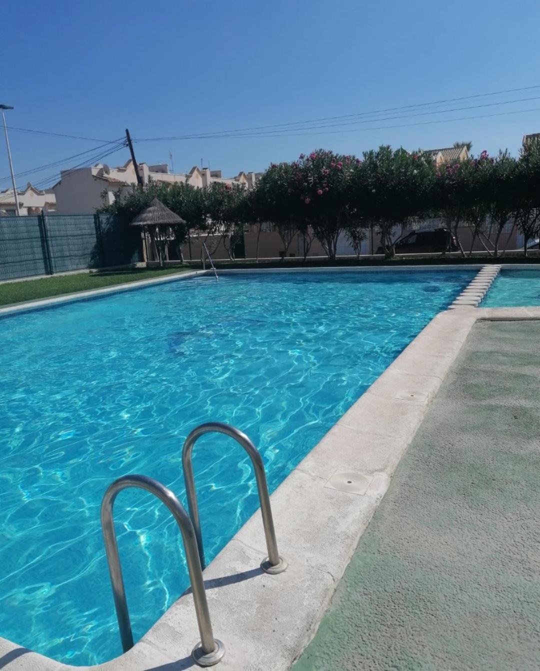 Apartament Casa Del Gato Rojo , Communal Swimming Pool , Terrace With Barbecue Торевиеха Екстериор снимка